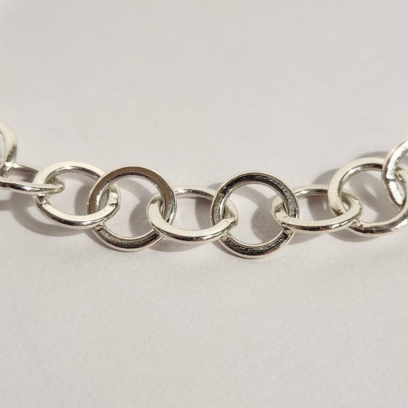 Genuine Sterling Silver (7mm) Flat Round Link Chain Bracelet - Picture 3 of 12